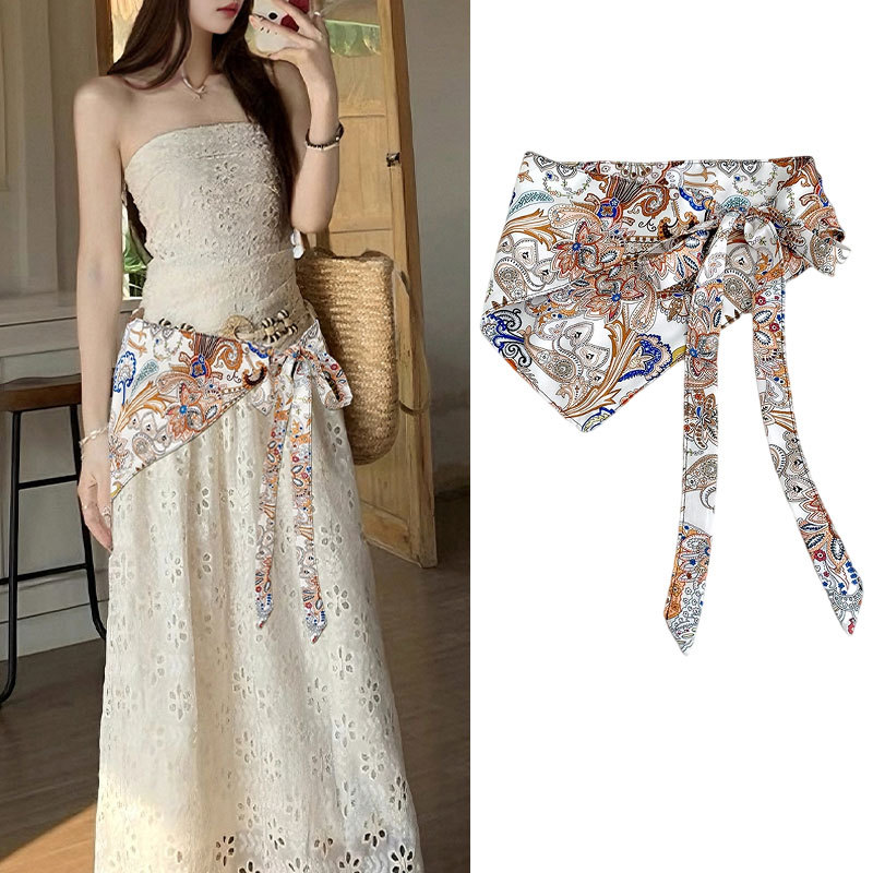 Cashew flower triangular scarf - Ethnic Fashion Accessories recension och pris