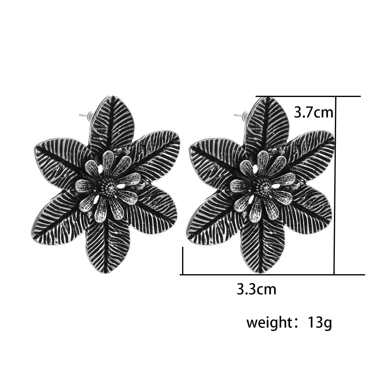 A pair of ethnic style flower  - Ethnic Chic Fashion recension och pris