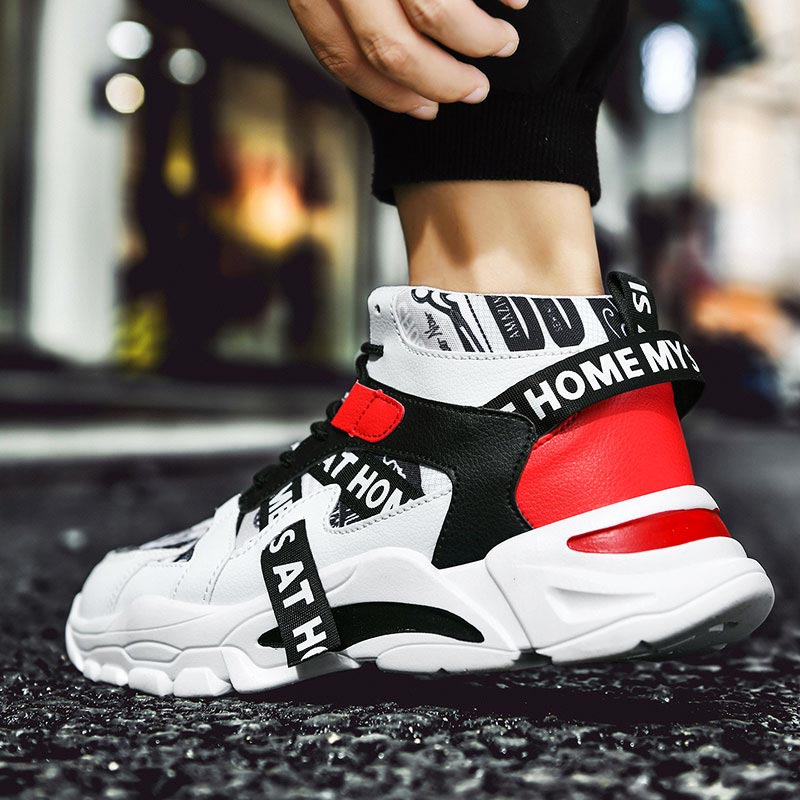 Large Size High Top Chunky Man - Ethnic Fashion Show Music recension och pris